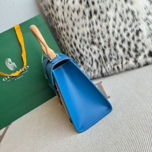 Gucci GG Emblem Classic Saigon Top Handle Bag - Image 4
