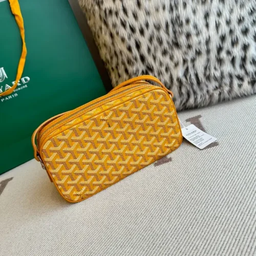 Goyard Belharra Reversible Bucket Tote - Image 2