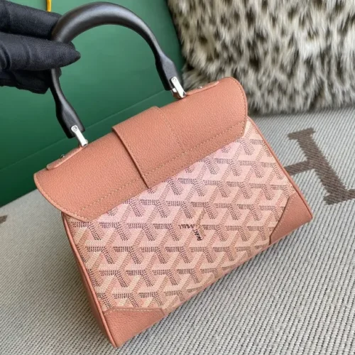 Goyard Cassette Structured Flap Crossbody - Image 5