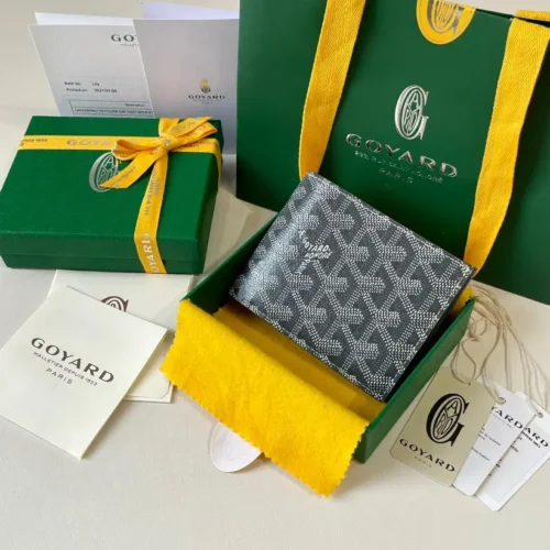 Goyard Saint-Cap Vert Chevron Iconic Compact Zip - Image 1