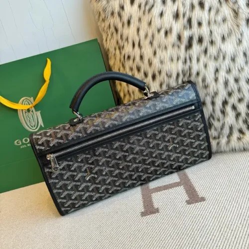 Goyard Classic Belvedere Heritage Crossbody - Image 4