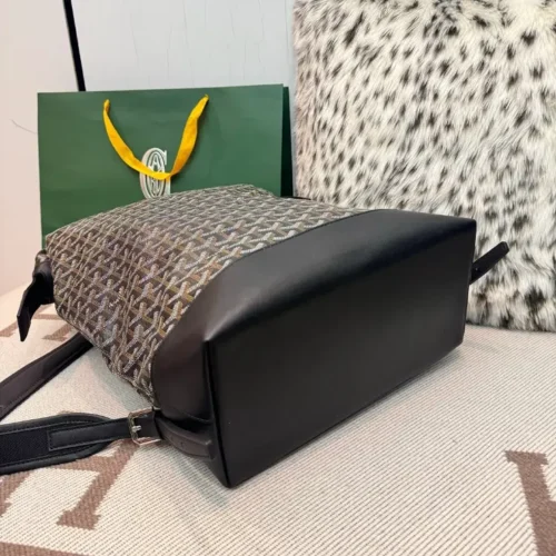 Goyard Timeless Belvedere City Flap Messenger - Image 3