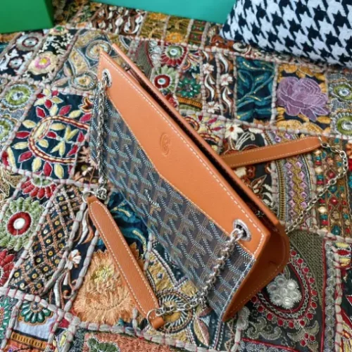 Goyard Rouette Signature Elegant PM - Image 4