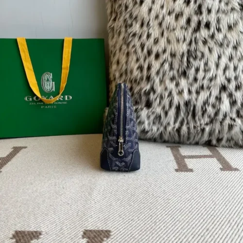 Goyard Hardy Chevron Zip Tote - Image 3