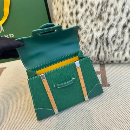 Goyard Saint-Cap Vert Classic Chevron Crossbody - Image 5