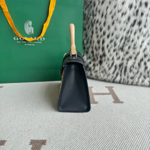 Goyard Cap-Vert Contemporary Chevron Crossbody - Image 3